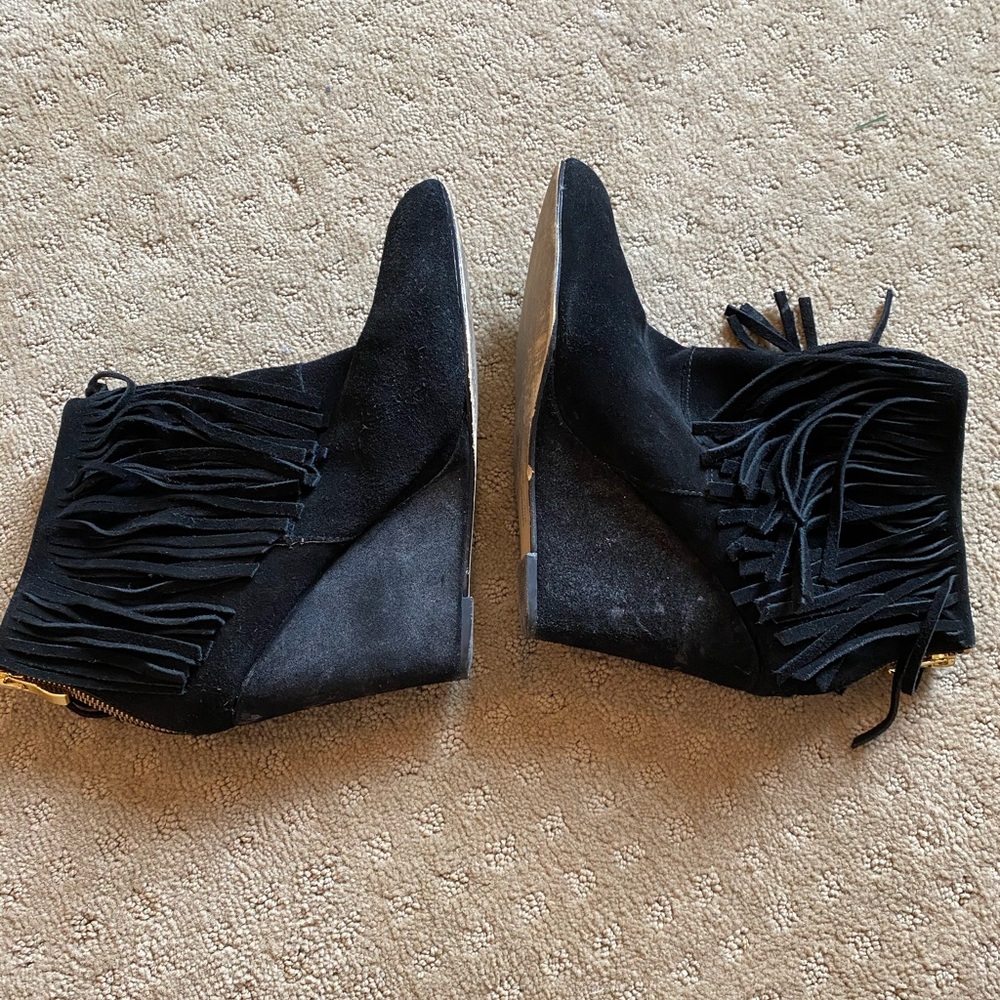 Fringe bootie
